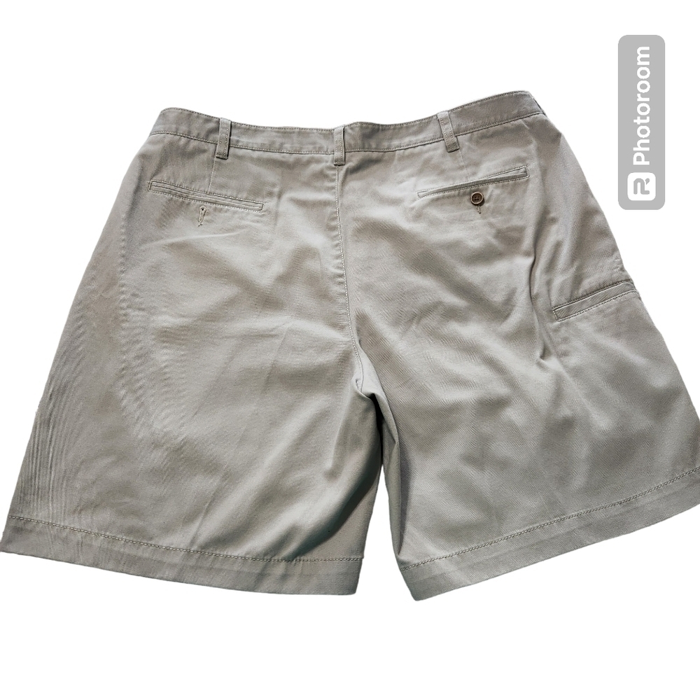 Men's Savane Shorts - Picture 2 of 5